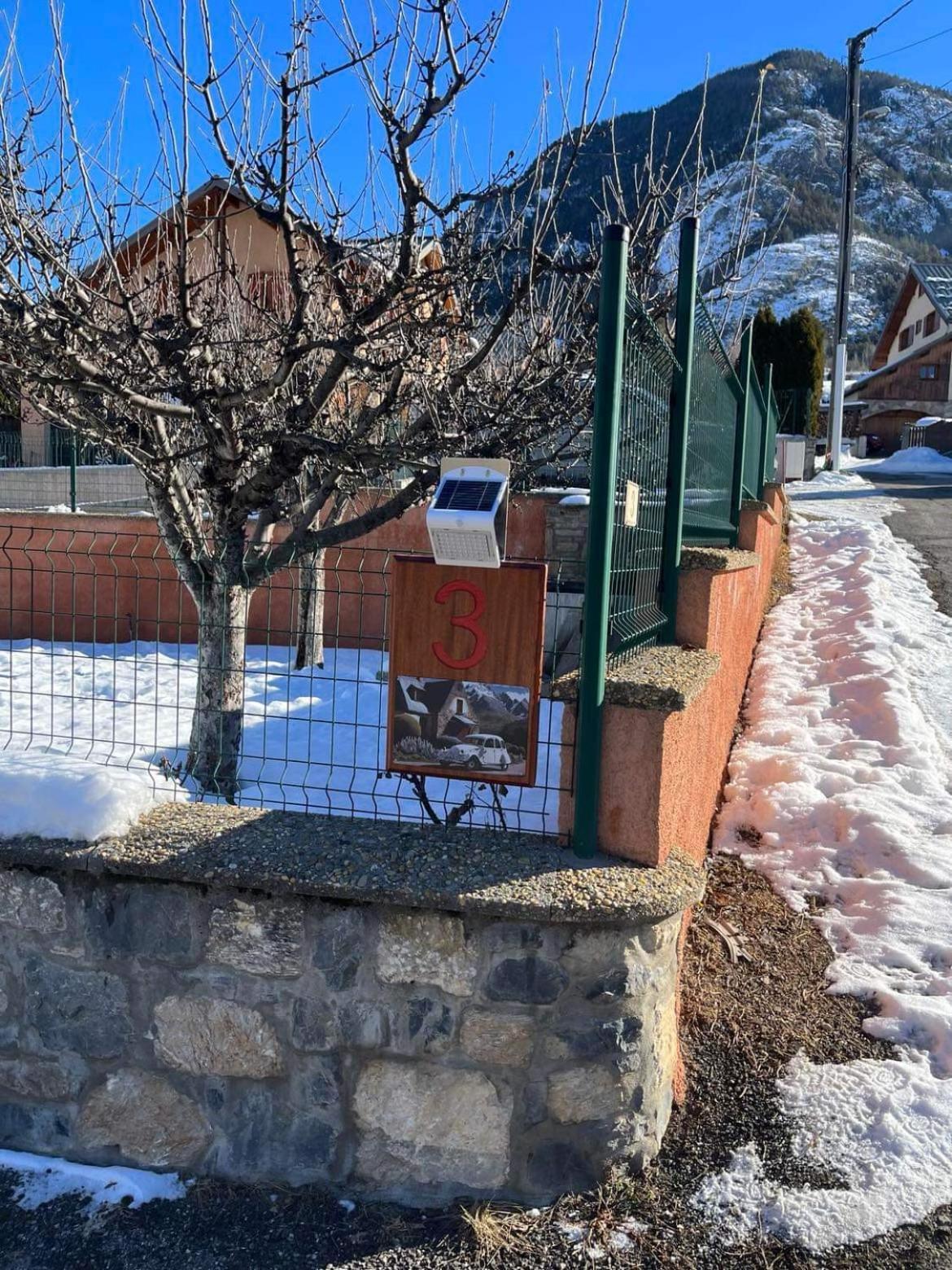 Maison Mitoyenne Avec Terrasse Lägenhet Villar-Saint-Pancrace Exteriör bild